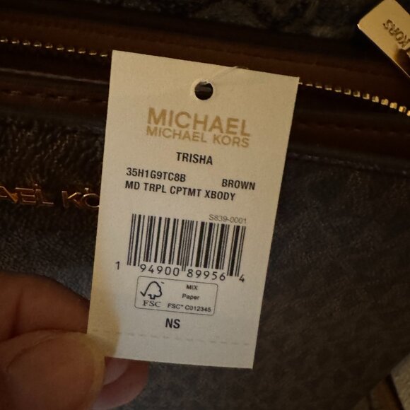 Michael Kors Trisha Crossboy Bag - Picture 5 of 5